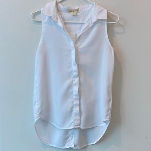 Cloth & Stone Sleeveless White Button Down Blouse